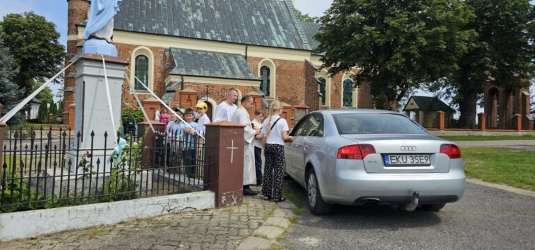 Poświęcenie pojazdów